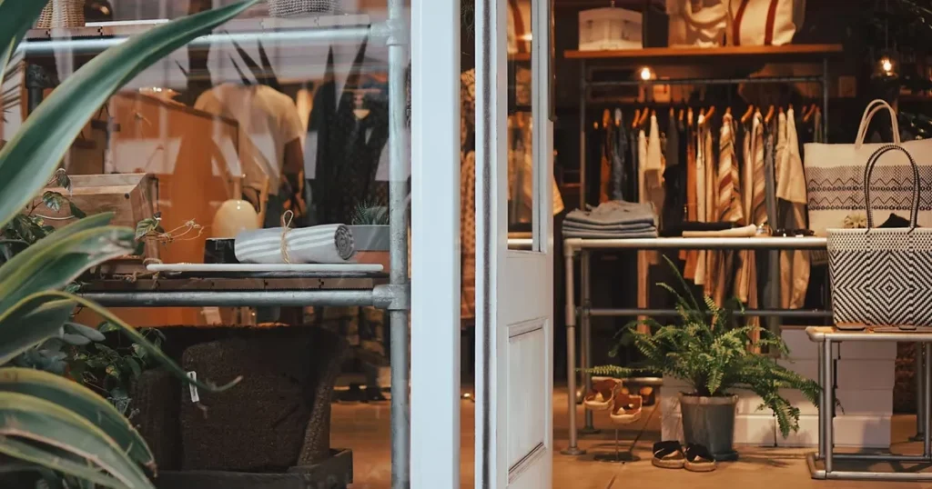 奈良の店舗内装デザイン事例 店舗設計と施工イメージ